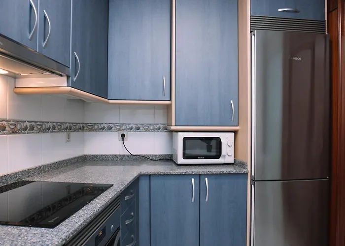 Apartman Centrico Y Acogedor En By